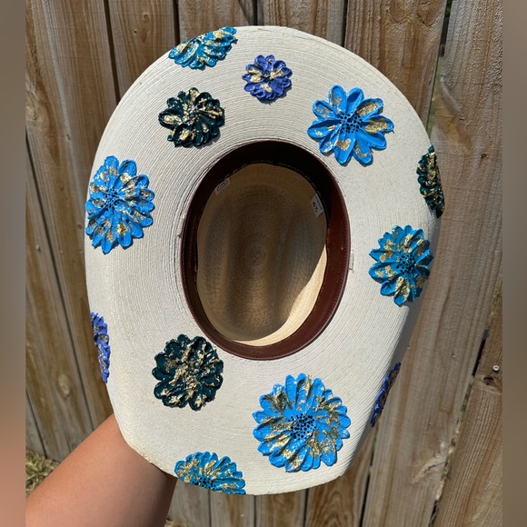 CUSTOM ATWOOD Cowgirl Hat 😍 - Picture 3 of 5